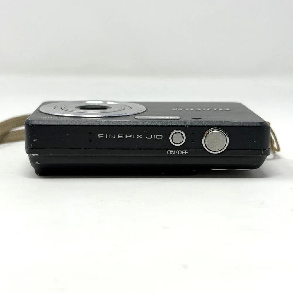 Fujifilm FinePix J10 8.2MP Compact Digital Camera Black Untested